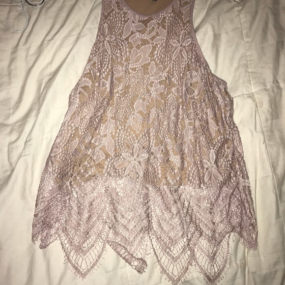 Express Tops - 💗Express blush colored lacey tank